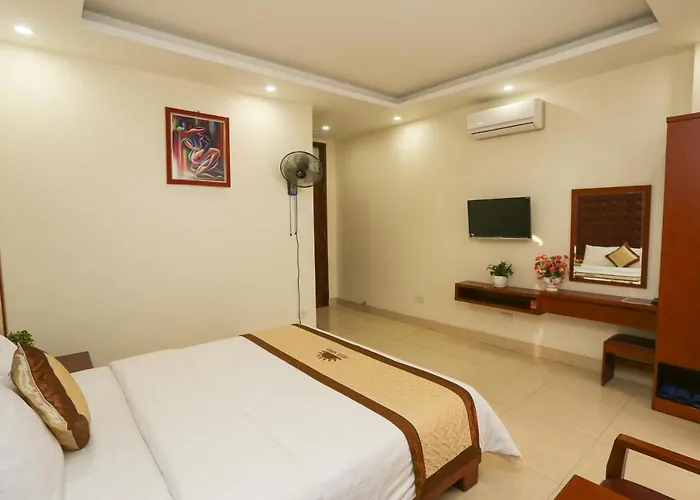 Sunny Hotel